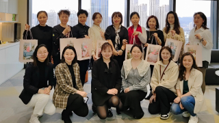 中金财富证券兰州营业部开展“花漾女神?浪漫计划”女神节客户活动