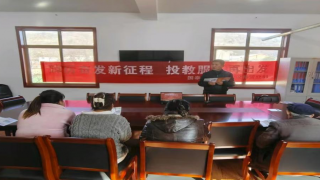 “踔厉奋发新征程 投教服务再出发” 国泰君安证券天水建设路营业部走进天水市皂角镇兴隆村村委